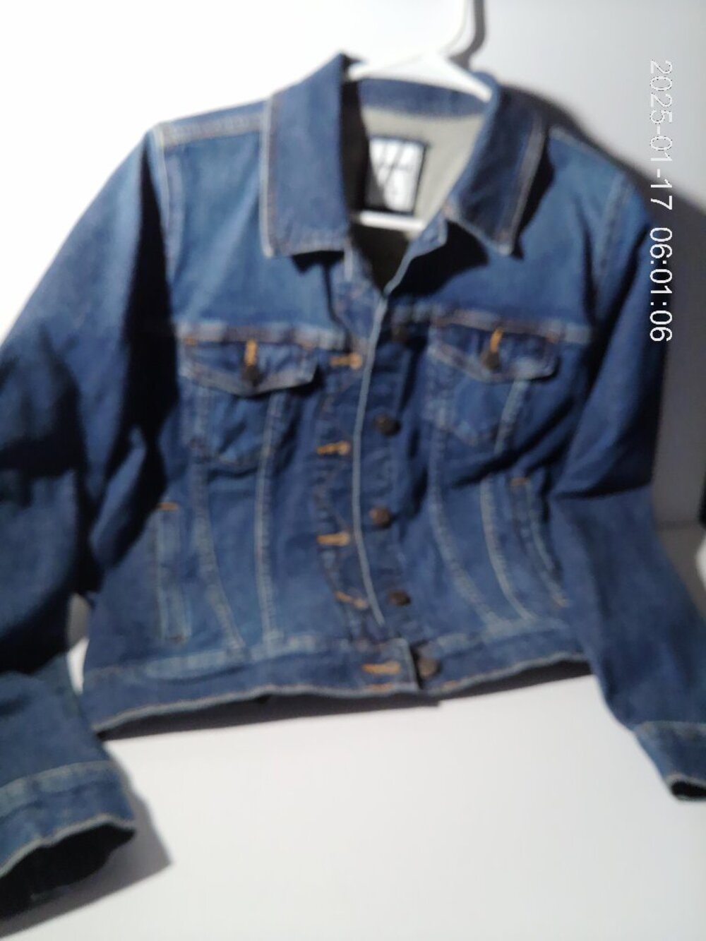 Sonoma Jean Jacket Women's S The Everyday Jean Jacket Blue Denim Trucker~Buttons